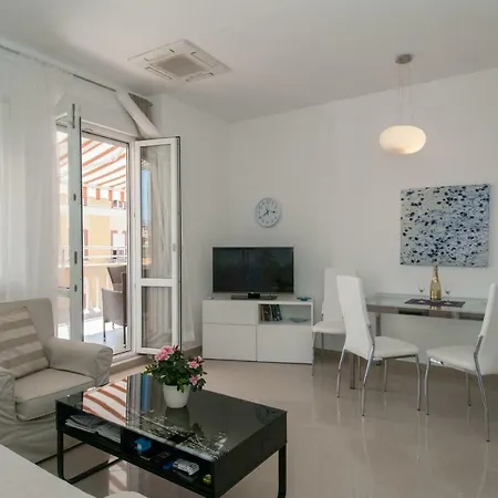 Iva, Opatija Centar Apartment Exterior photo
